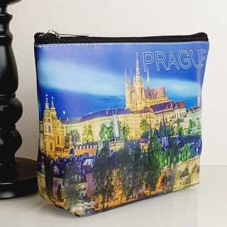 Kosmetická taška Praha – noční Hrad, modrá, 23x16 cm